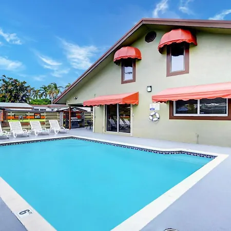 Tropical Oasis 6Br And 4Ba Villa Near Beach
